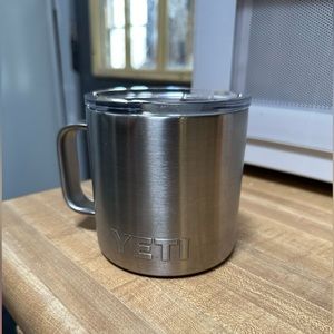 Silver yeti coffee mug